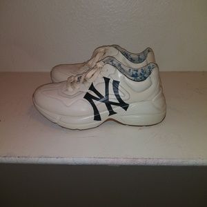 New York Yankees Print Authentic Sneakers